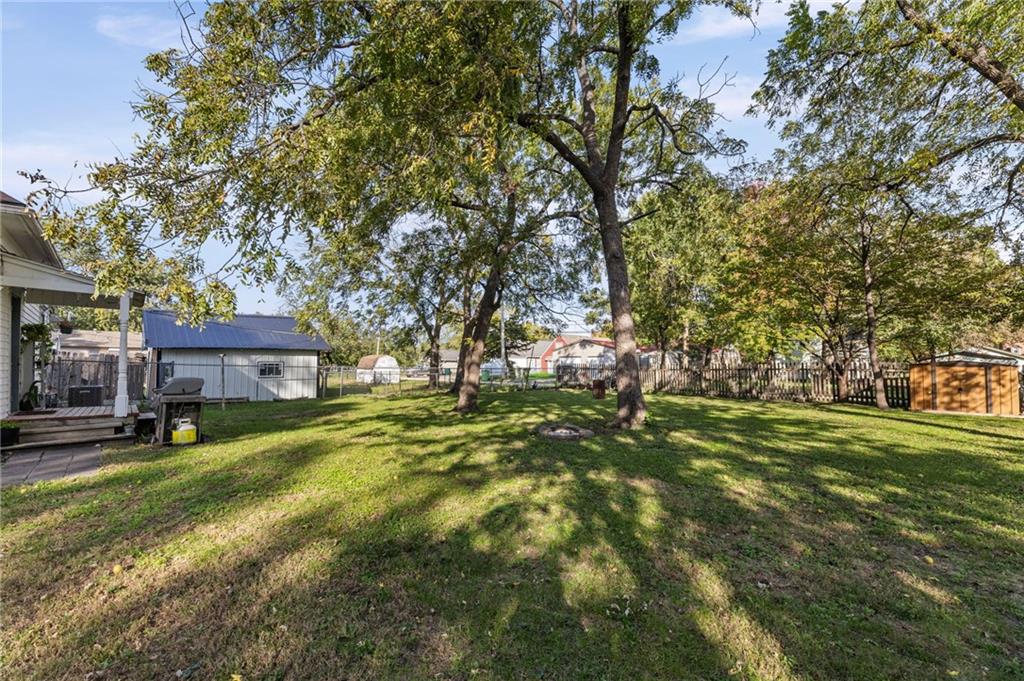 1113 S Hickory Street Property Photo 31