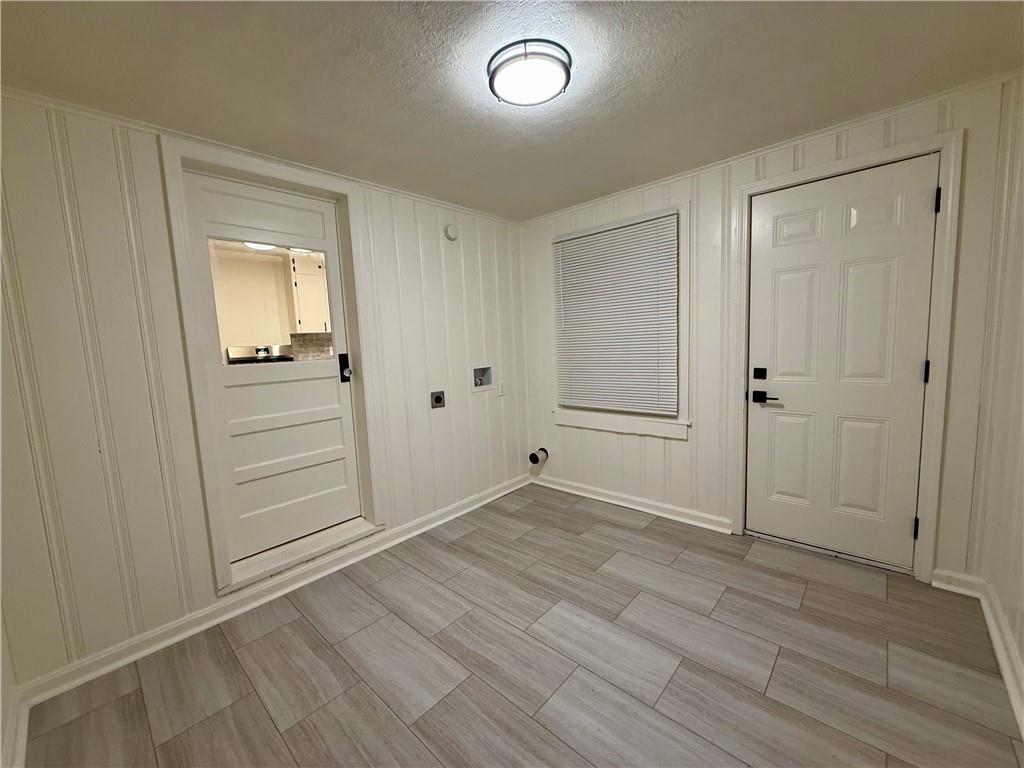10704 E 34th Street Property Photo 13