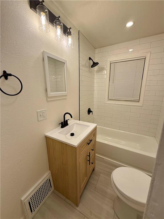 10704 E 34th Street Property Photo 15