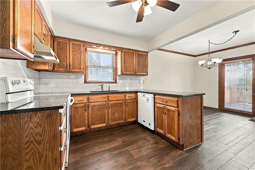 2600 Sw Morningside Drive Property Photo 14