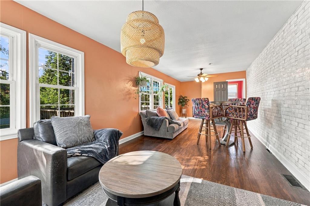 3330 Blue Ridge Boulevard Property Photo 4