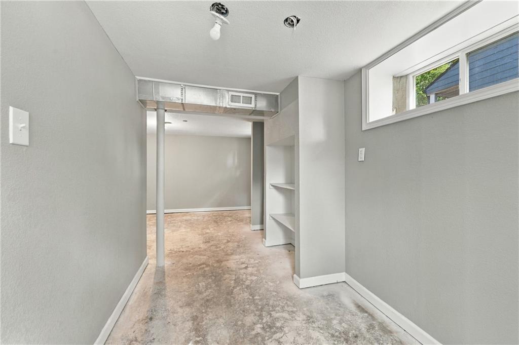 3330 Blue Ridge Boulevard Property Photo 15
