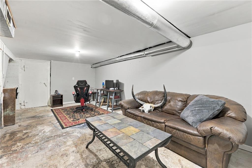 3330 Blue Ridge Boulevard Property Photo 18