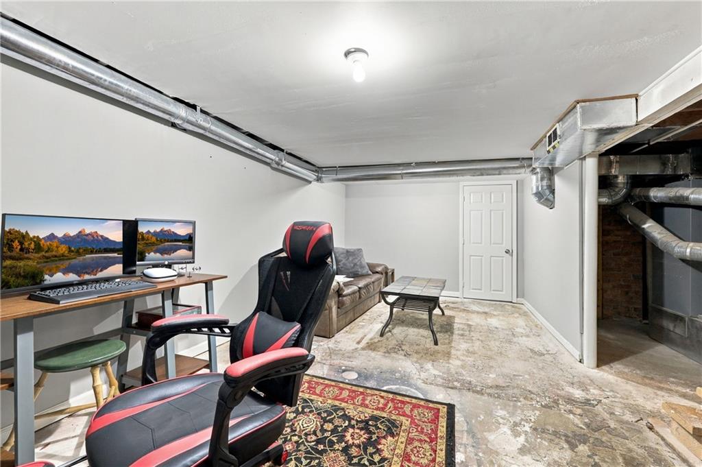 3330 Blue Ridge Boulevard Property Photo 19