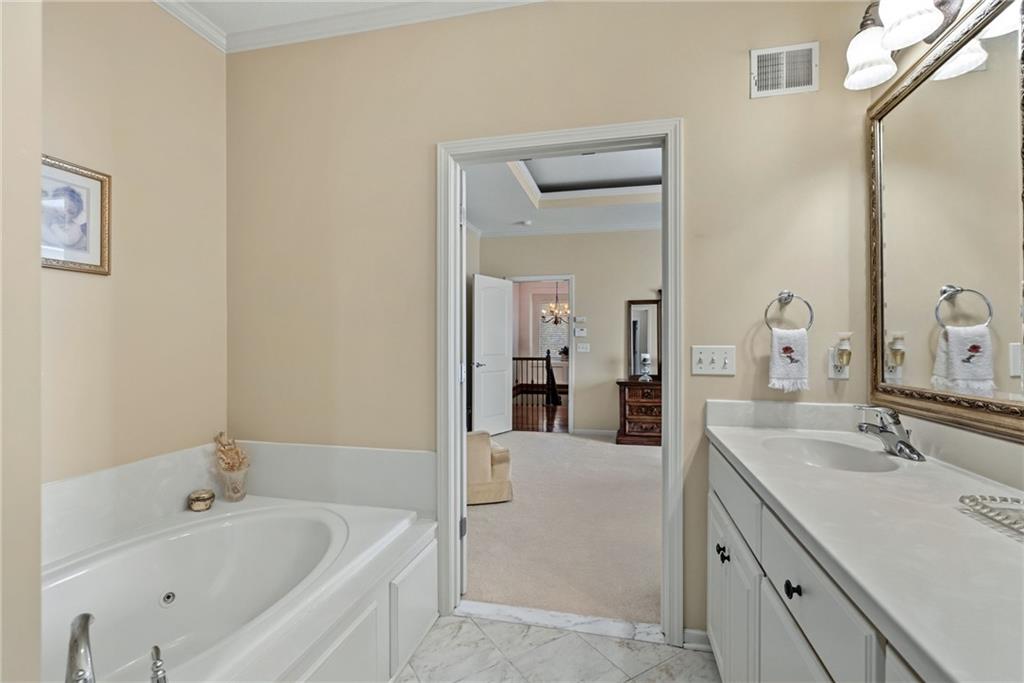 16008 Kessler Street Property Photo 18
