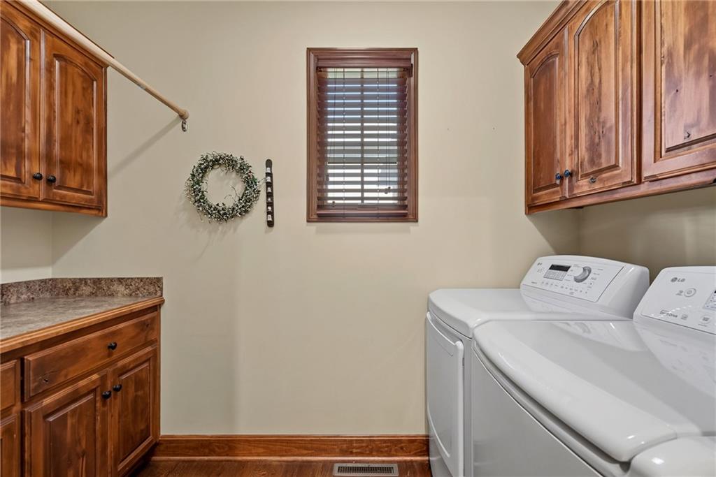 16008 Kessler Street Property Photo 24