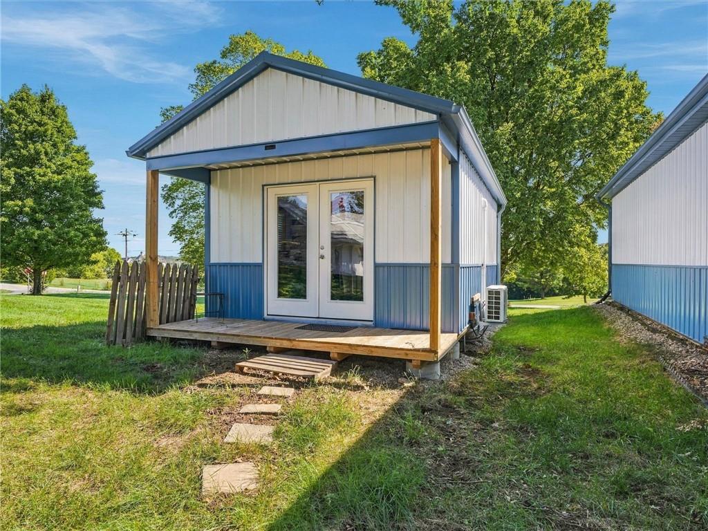 17108 Old Bb Highway Property Photo 9