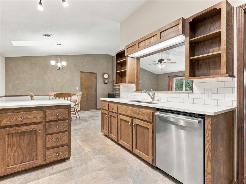17108 Old Bb Highway Property Photo 22