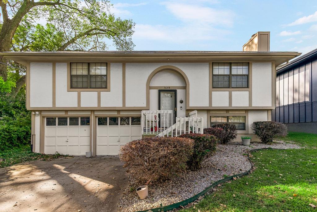 3644 N Euclid Avenue Property Photo 1