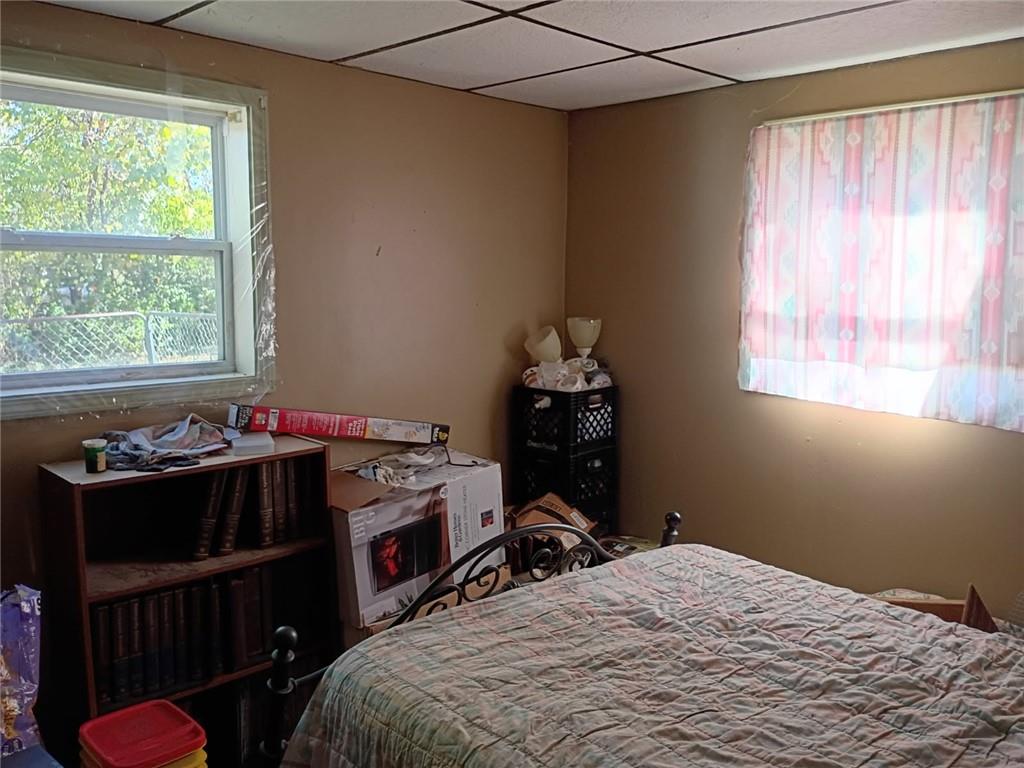 1002 W Ellis Street Property Photo 4