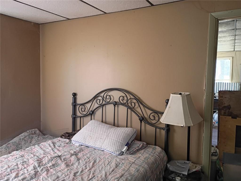 1002 W Ellis Street Property Photo 5
