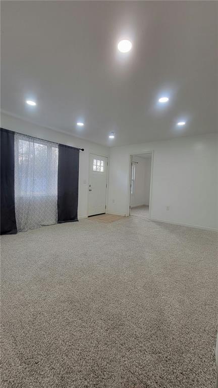 610 Elm Street Property Photo 4