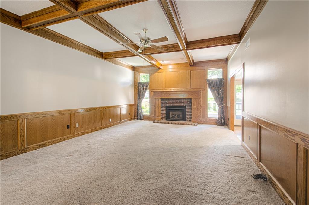 706 Kingston Drive Property Photo 8