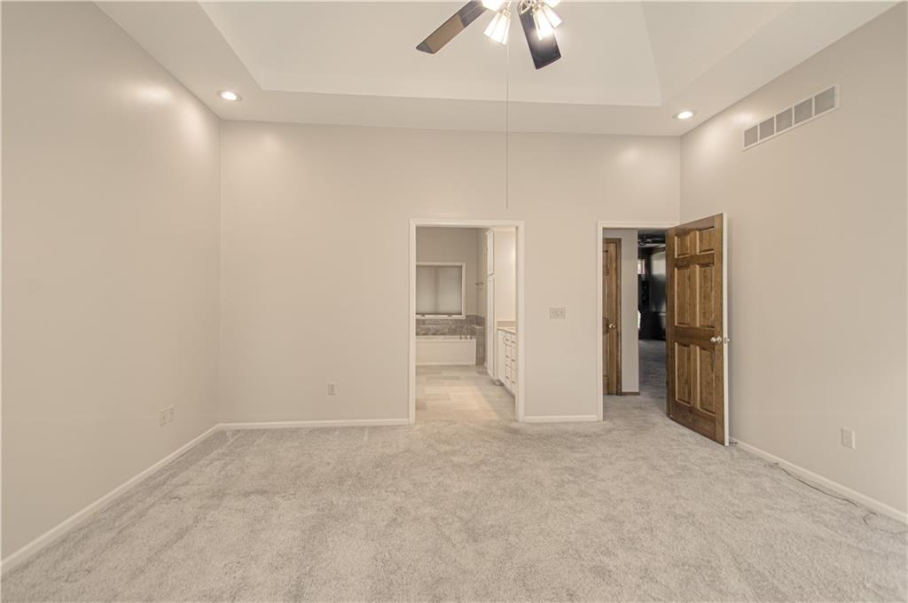 706 Kingston Drive Property Photo 18