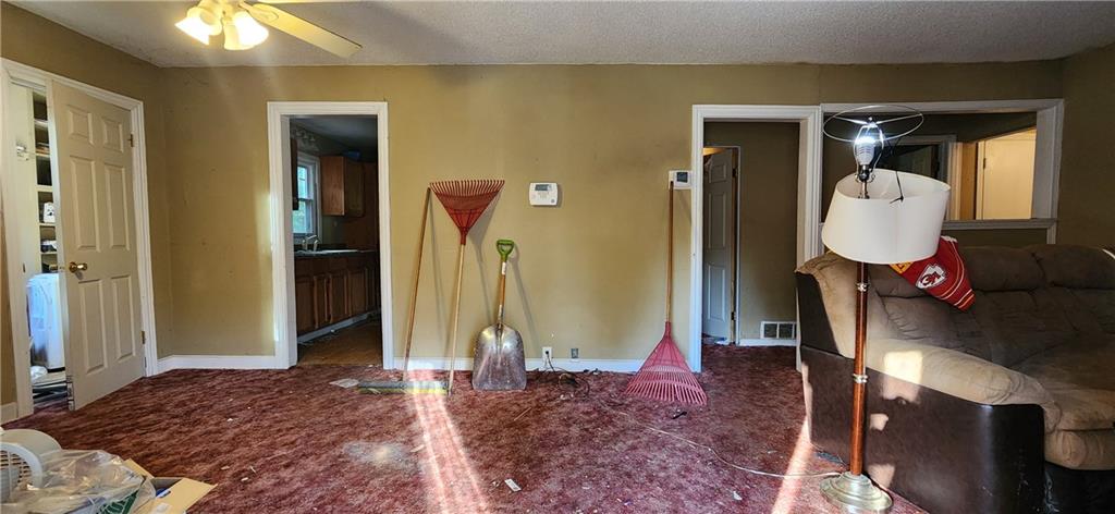 4038 N Cleveland Avenue Property Photo 2