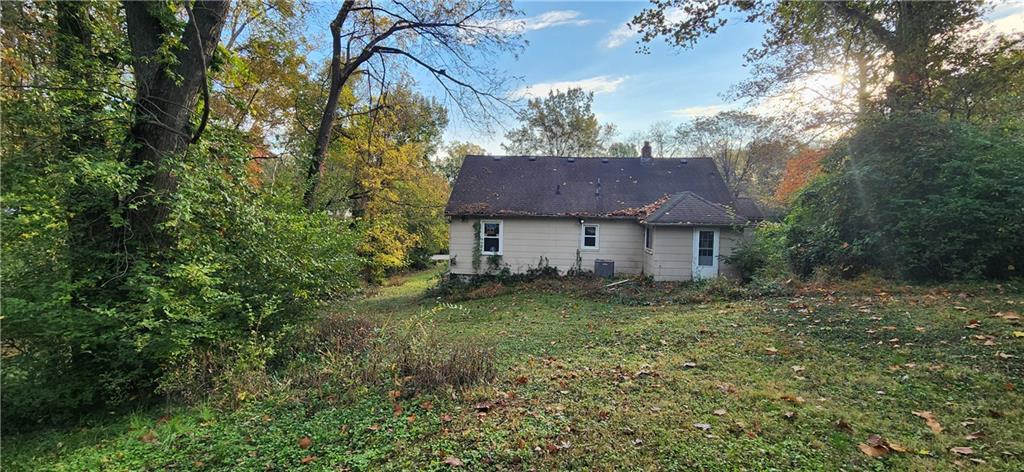 4038 N Cleveland Avenue Property Photo 12