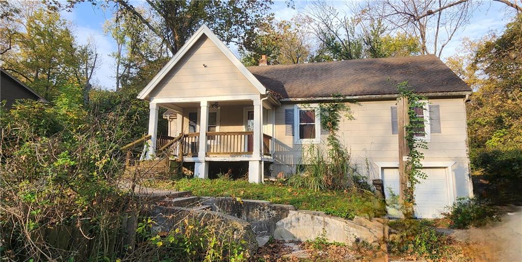 4038 N Cleveland Avenue Property Photo 16