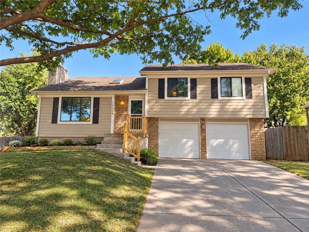 14608 Brentwood Drive Property Photo 1