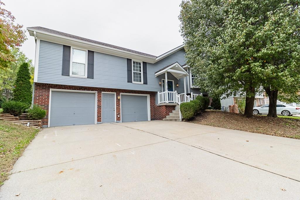 3516 S Maybrook Avenue Property Photo 1