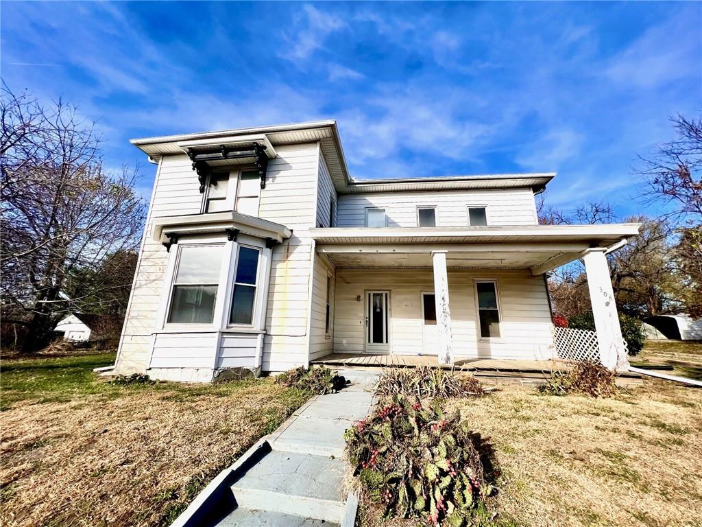 301 W Nodaway Street Property Photo