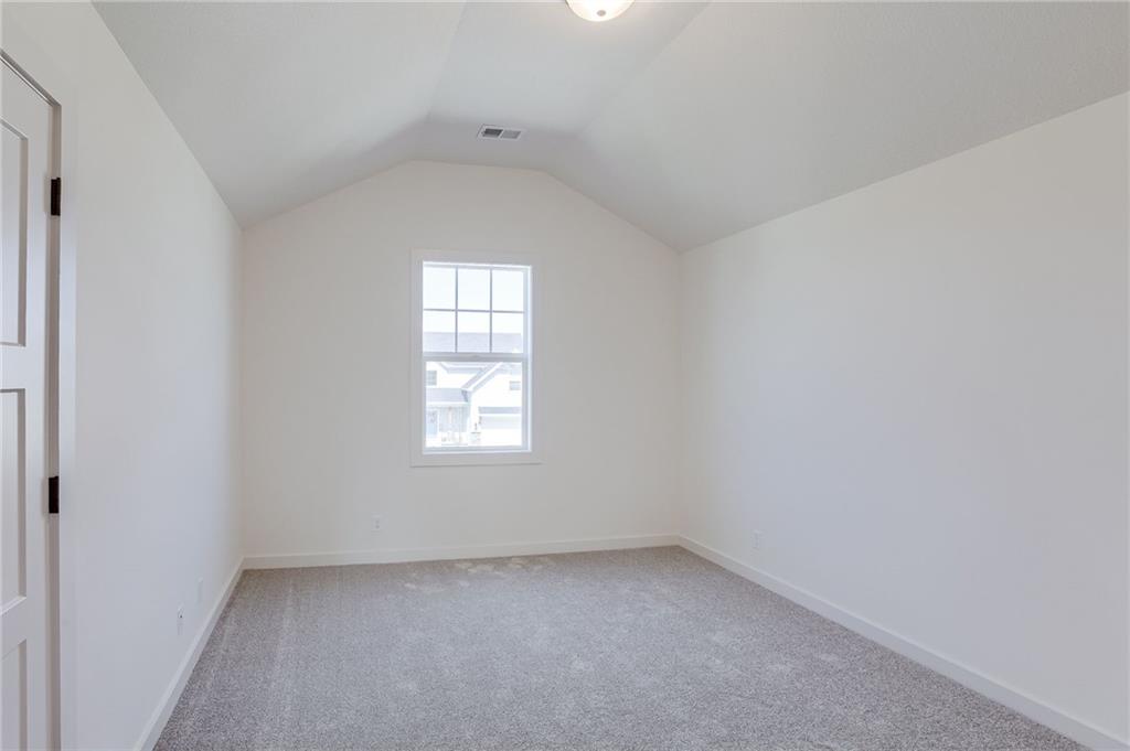 32273 W 165th Terrace Property Photo 31