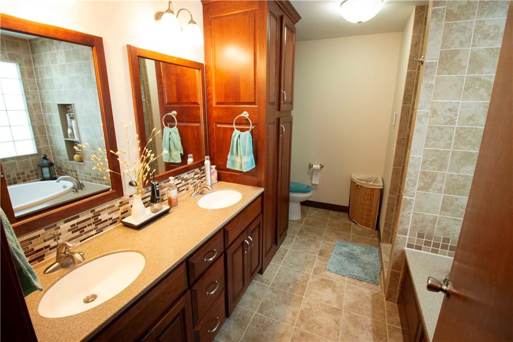 8831 Highway 71 Highway Property Photo 22