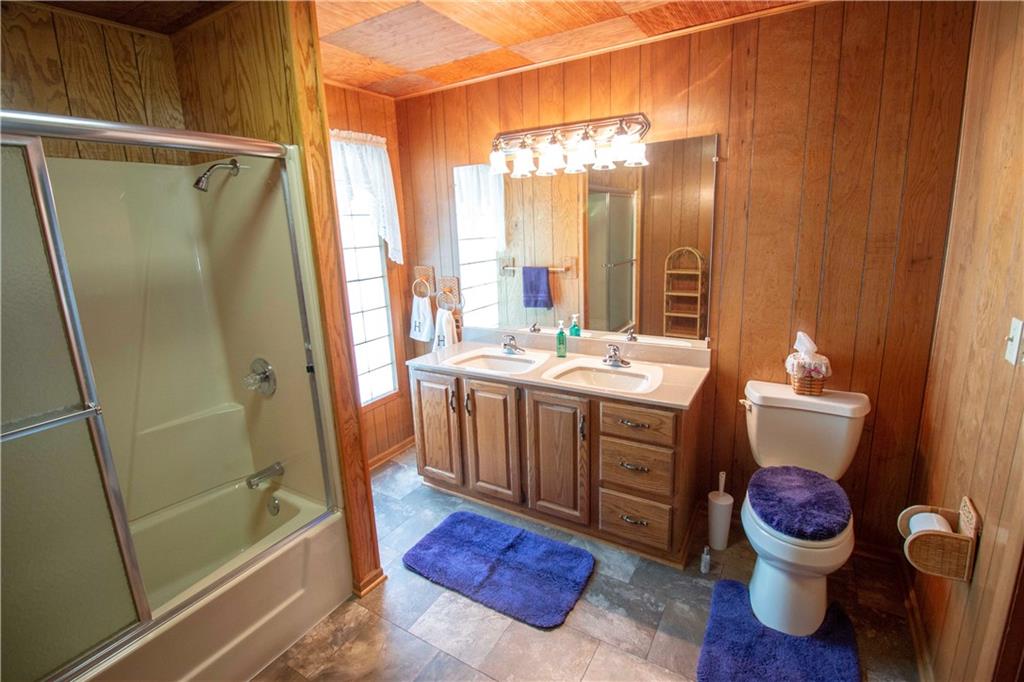 8831 Highway 71 Highway Property Photo 23