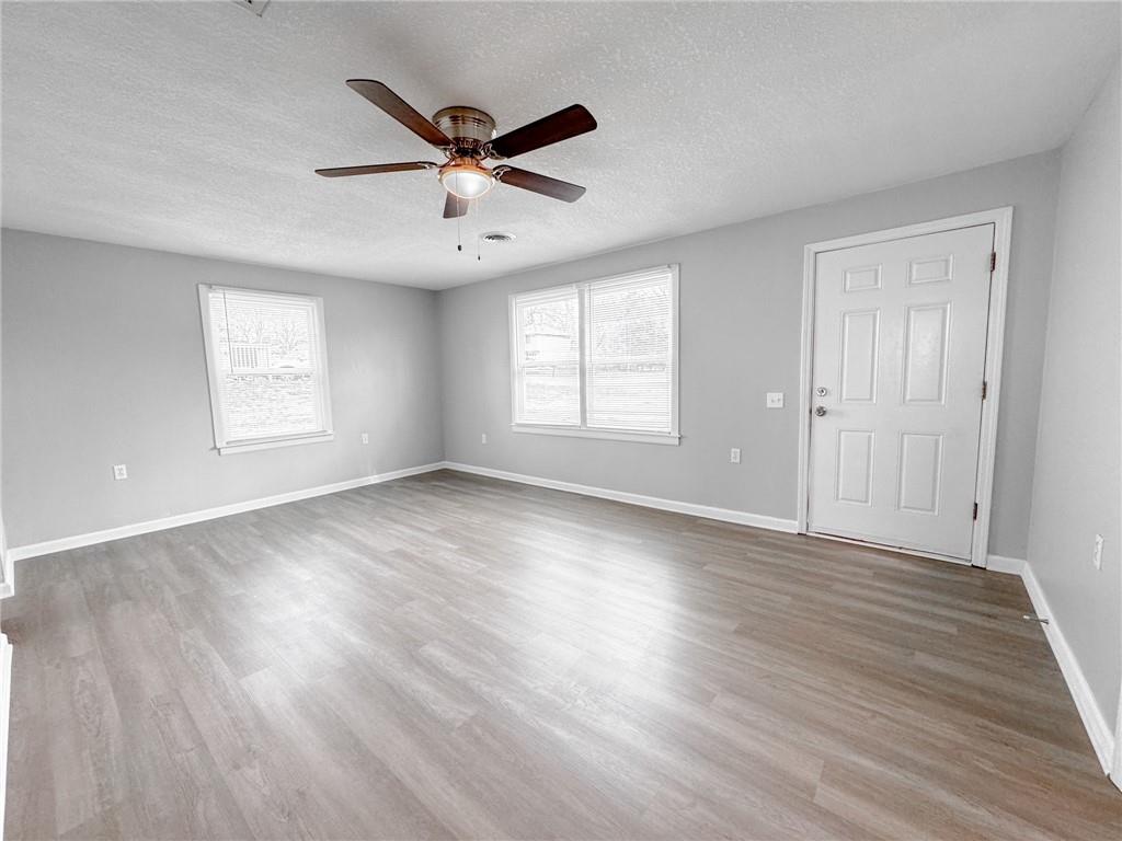 16110 Hight Avenue Property Photo 6
