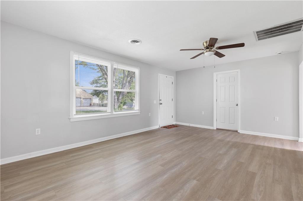 16110 Hight Avenue Property Photo 11