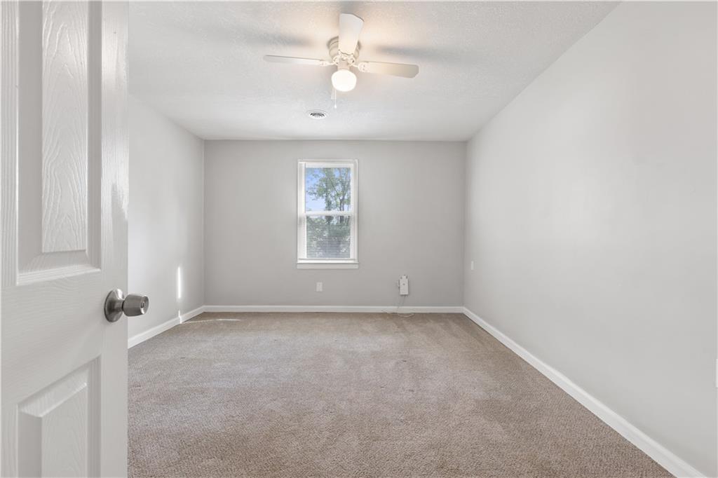 16110 Hight Avenue Property Photo 16