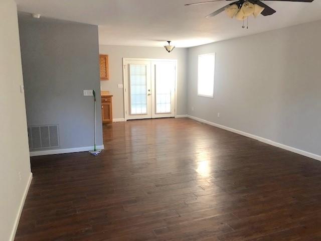 413 E Mckahn Street Property Photo 7