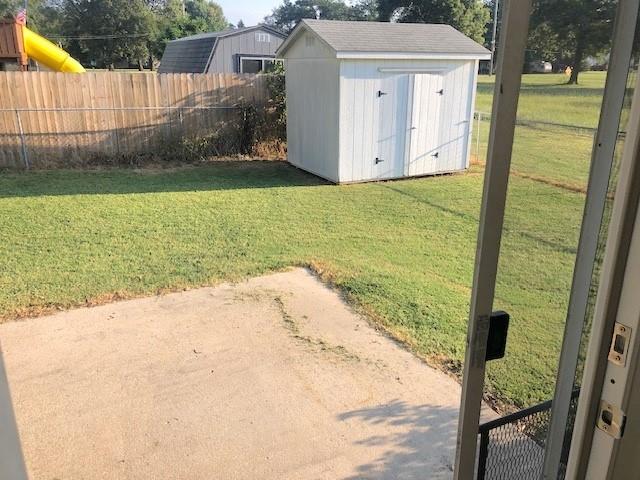 413 E Mckahn Street Property Photo 14