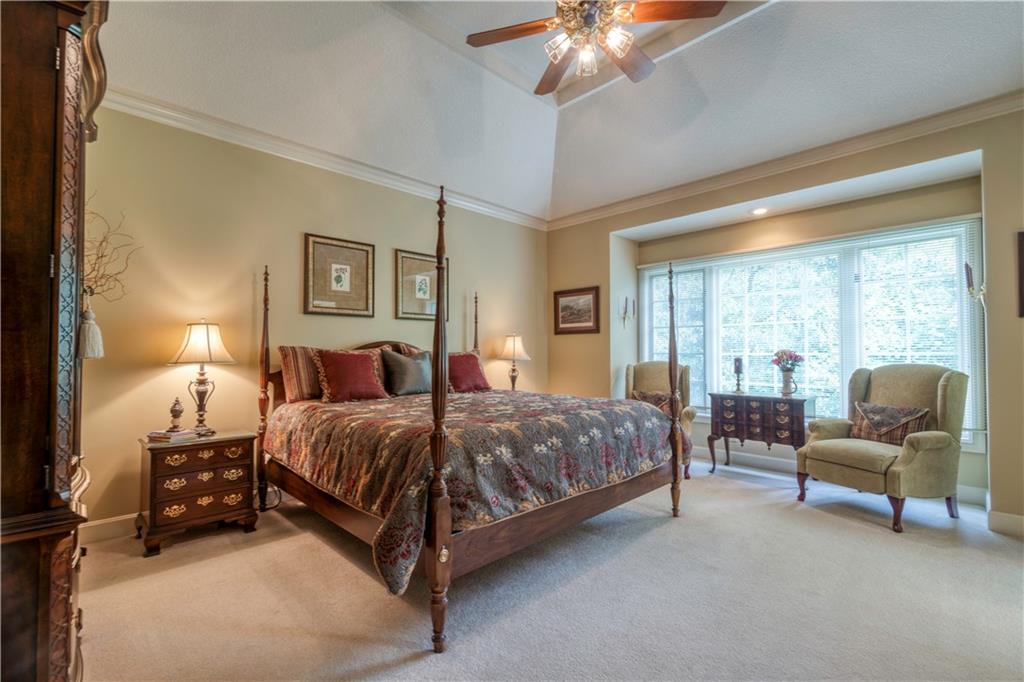 12201 Washington Court Property Photo 19