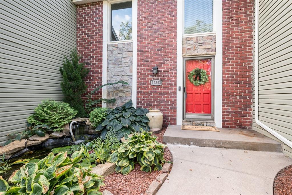 12343 Pinehurst Drive Property Photo 2