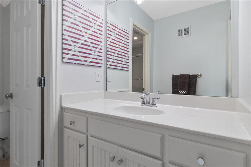 11718 S Lewis Drive Property Photo 36