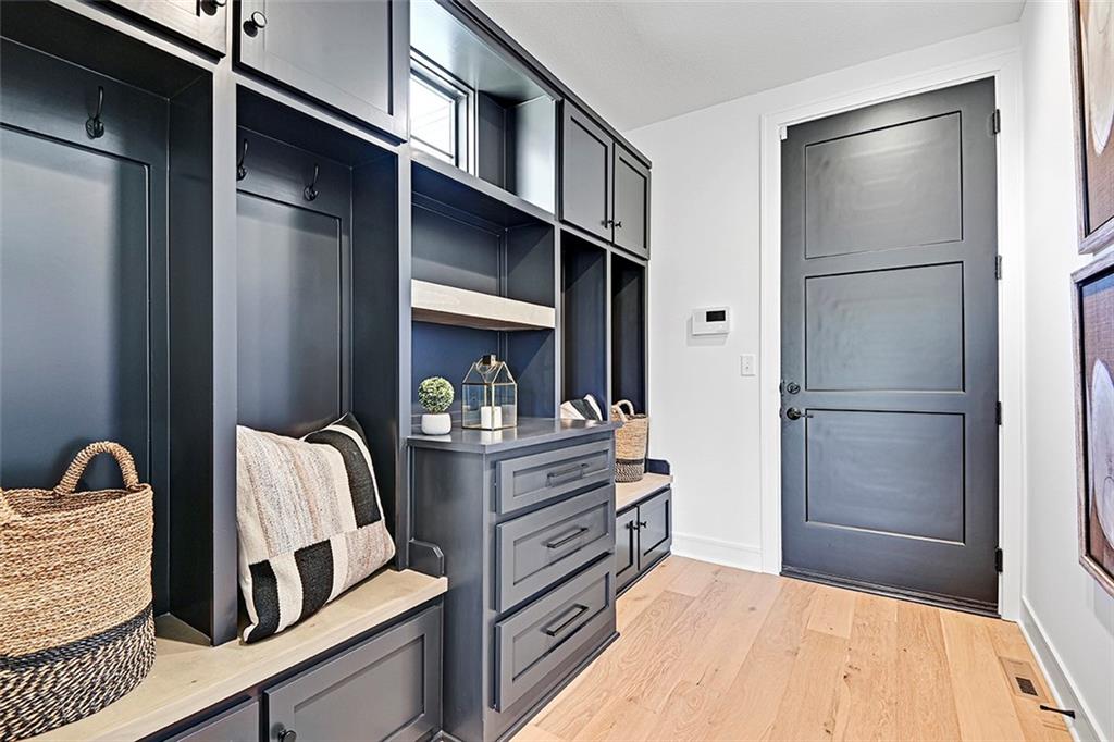 17105 Oakmont Street Property Photo 12