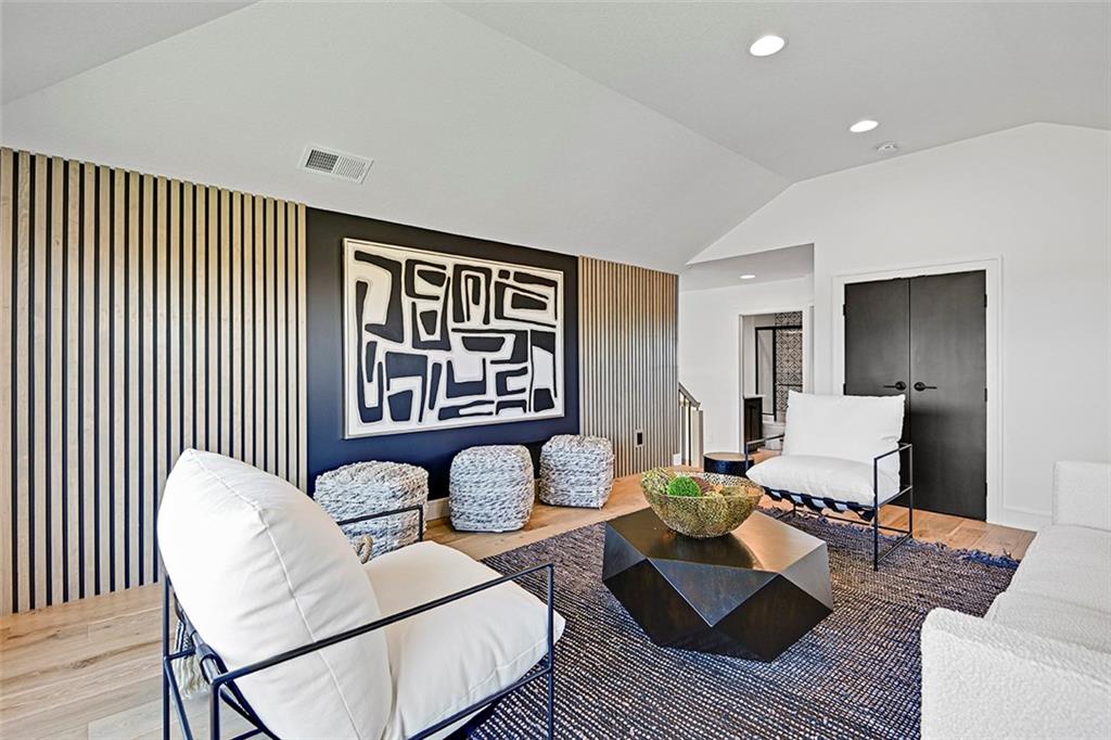 17105 Oakmont Street Property Photo 21