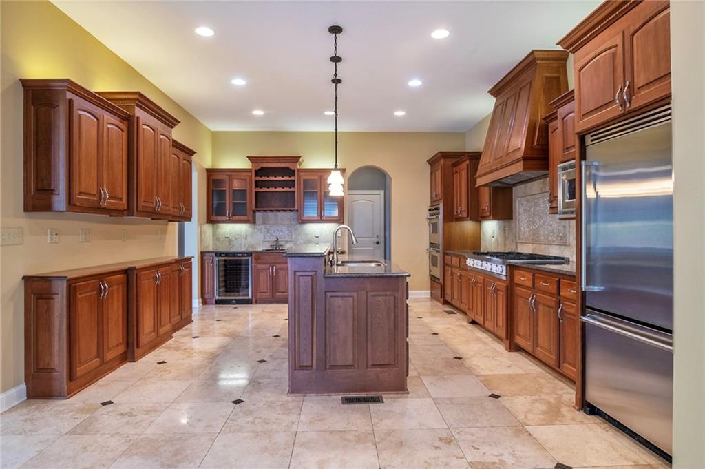 343 N Eaton Drive Property Photo 11