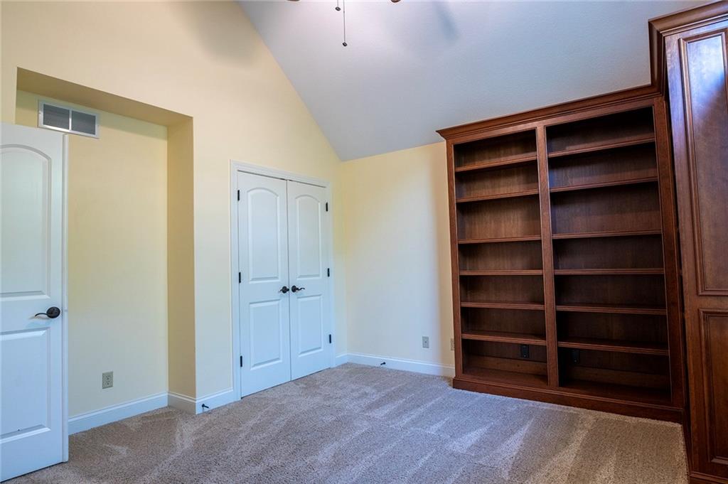 343 N Eaton Drive Property Photo 19