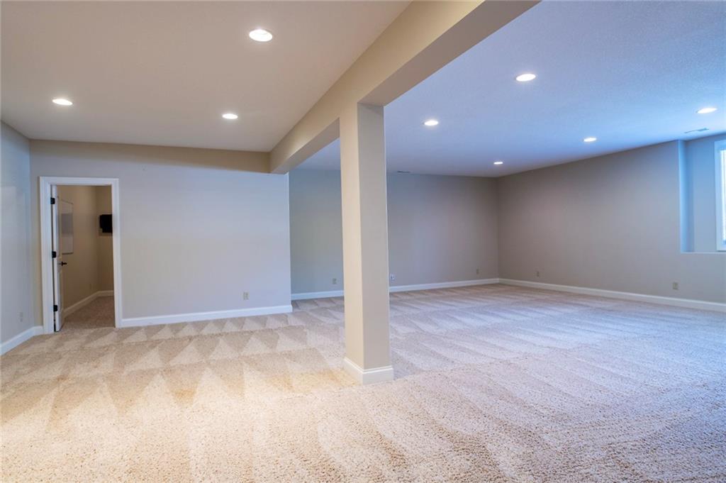 343 N Eaton Drive Property Photo 29