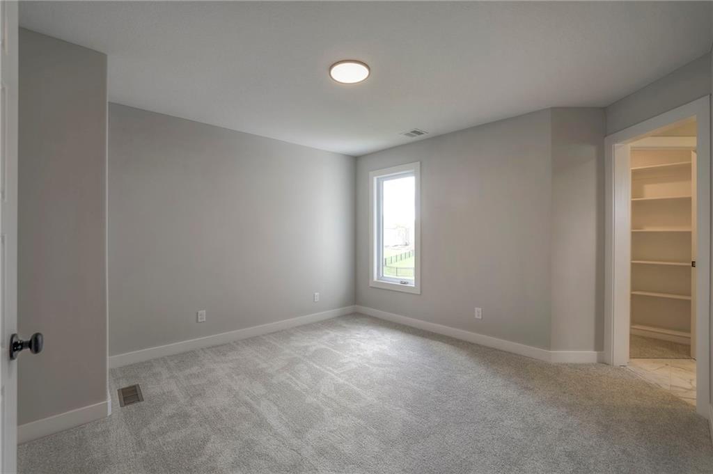 15422 W 171st Place Property Photo 41