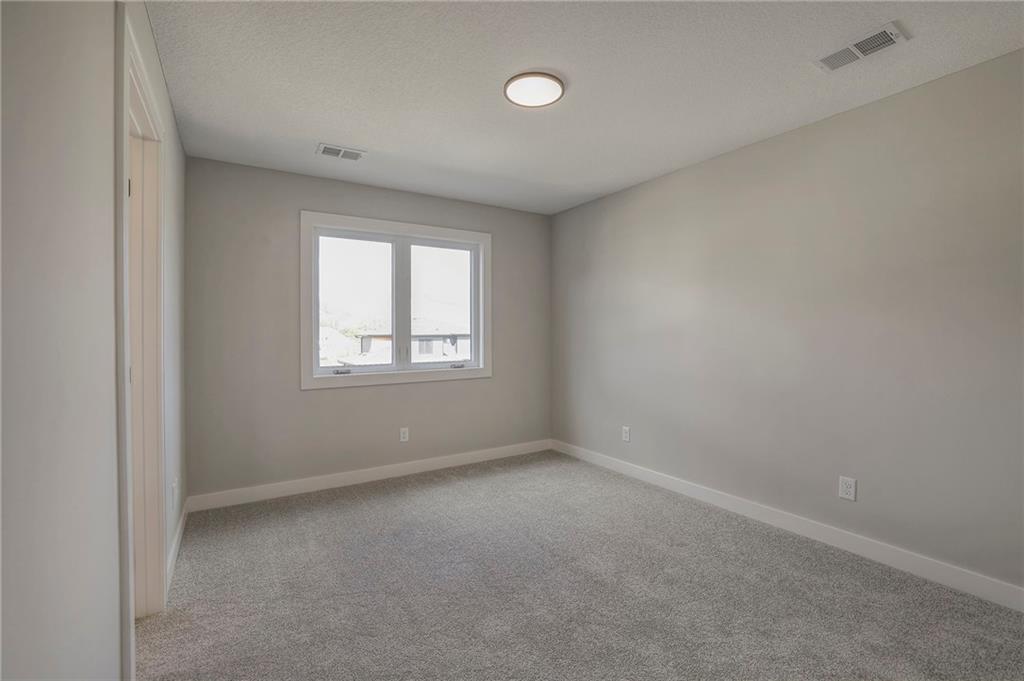 15422 W 171st Place Property Photo 47