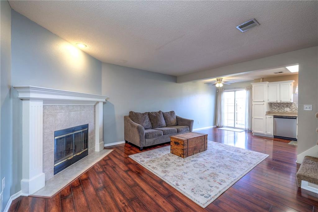 5643 Nw Plantation Drive Property Photo 9