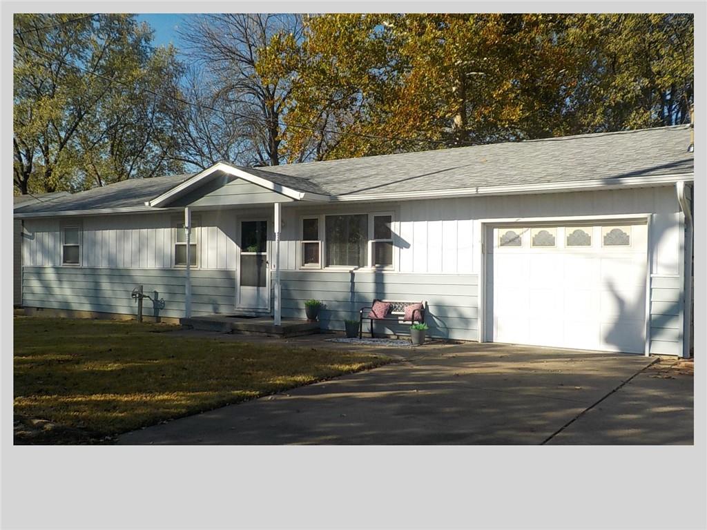 512 Hollywood Avenue Property Photo 1