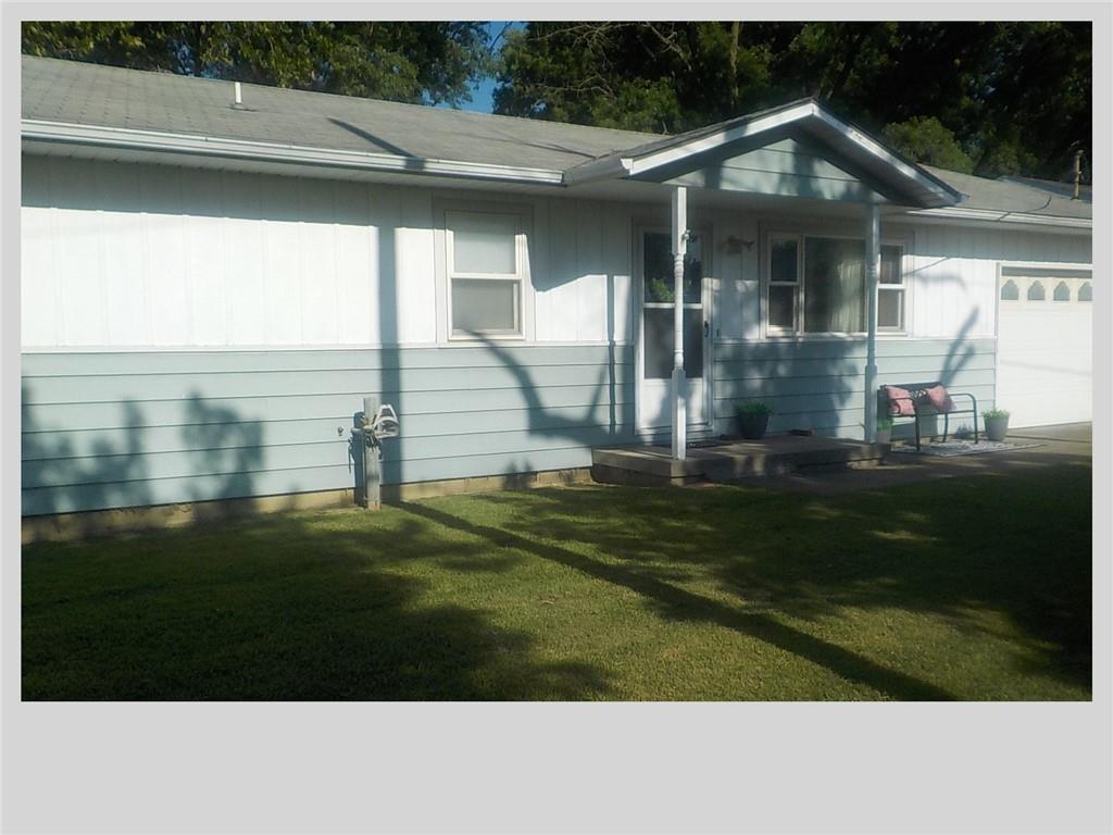 512 Hollywood Avenue Property Photo 4