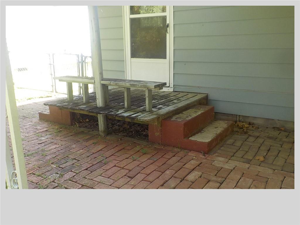 512 Hollywood Avenue Property Photo 8