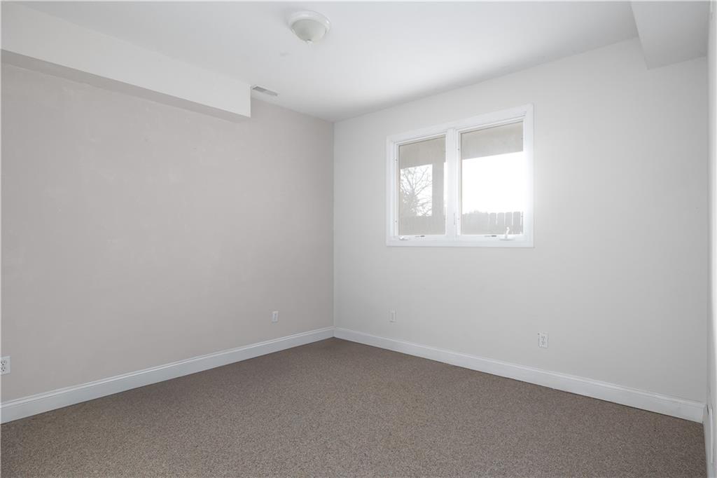 2253 Oak Road Property Photo 22