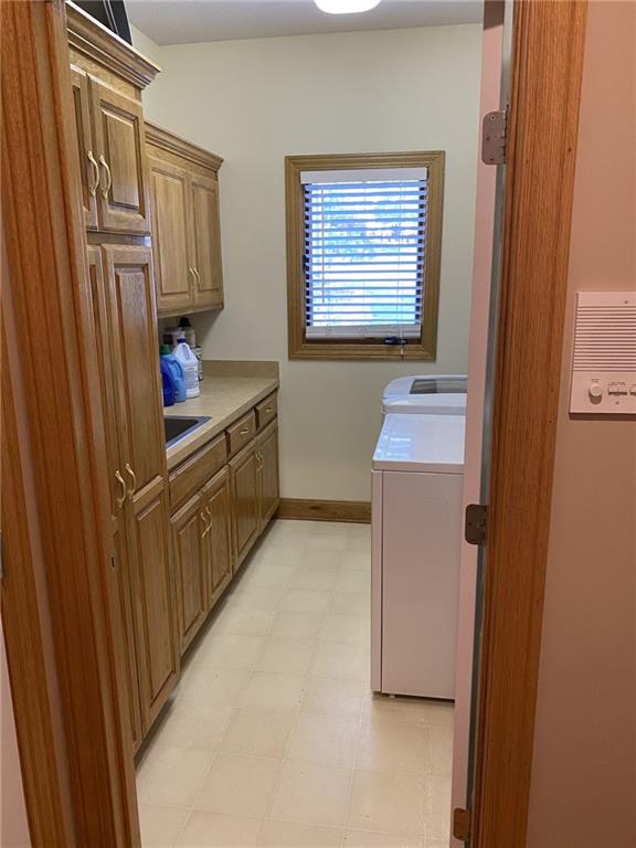5711 Ne Sapphire Place Property Photo 6