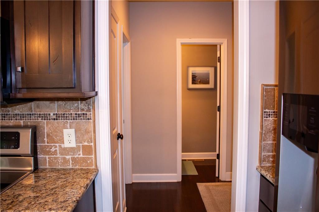 22284 W 121st Terrace Property Photo 15