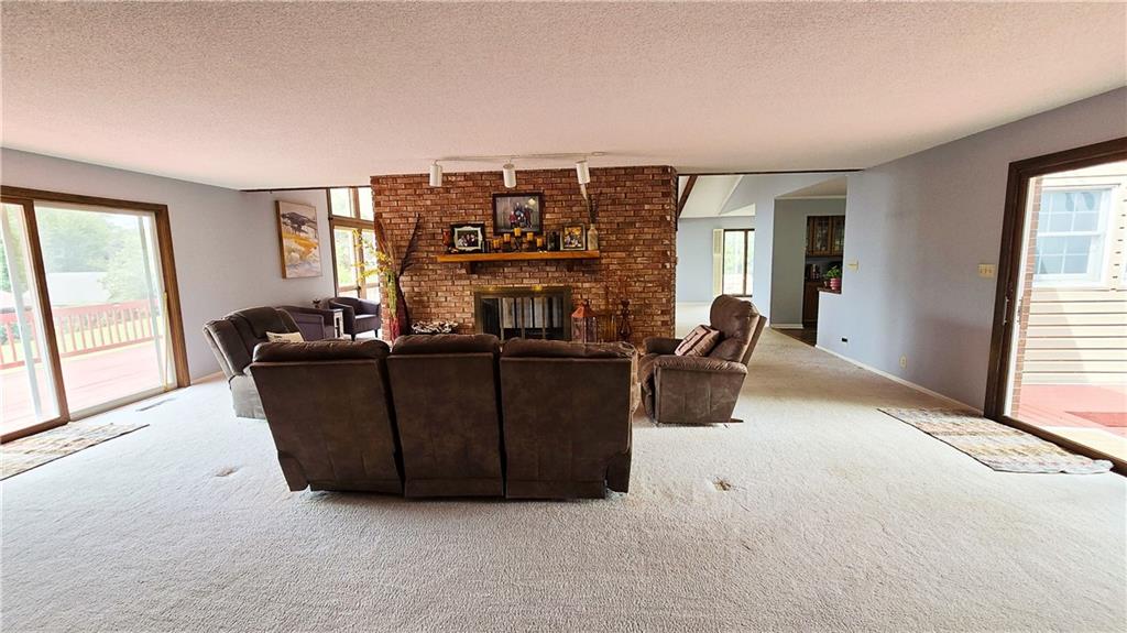 225 W 15th Street Property Photo 33